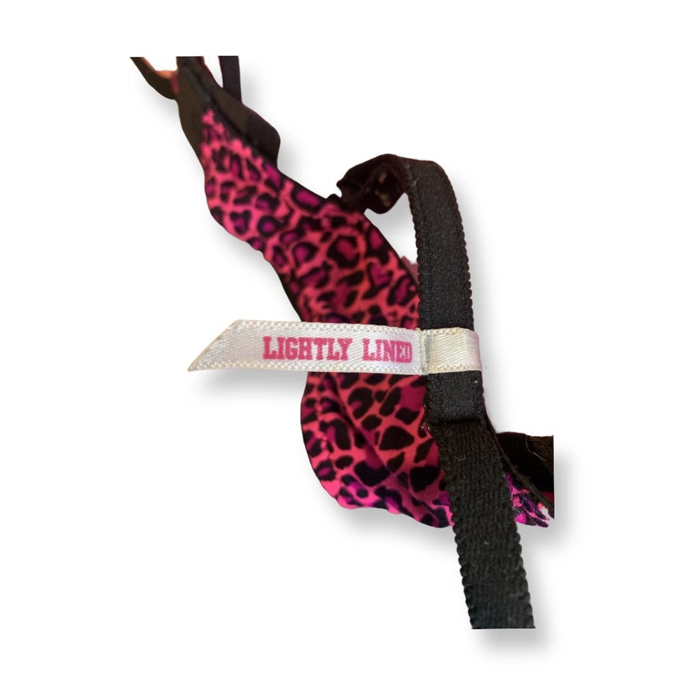 Victoria Secret pink bra size 34C - Picture 2 of 4